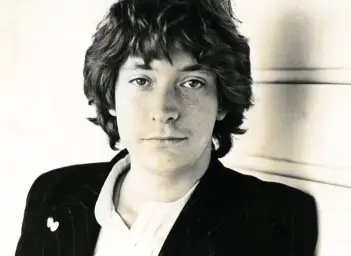 8.Midnight Blue - Chris Rea