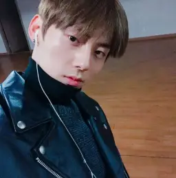 황민현 인스타 자장가 짦은거ㅇㅇ